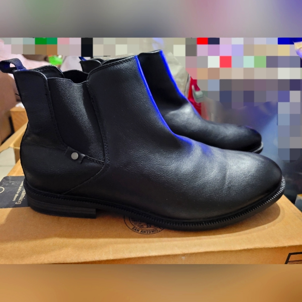 Men black ortholite wide 10.5